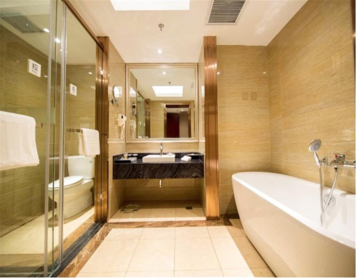 Shenyang Mingcheng Jin Jiang International Hotel Exterior photo